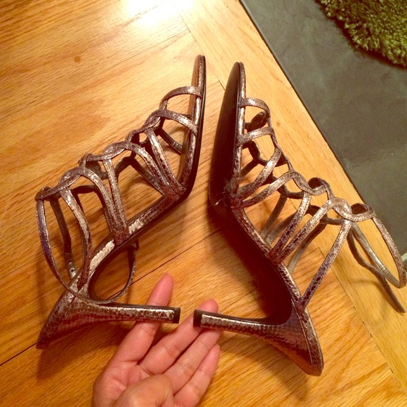 🎀 Nina shoes, marked as 9/39 but fits like 8.5🎀