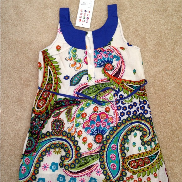 Dress - Picture 4 of 4
