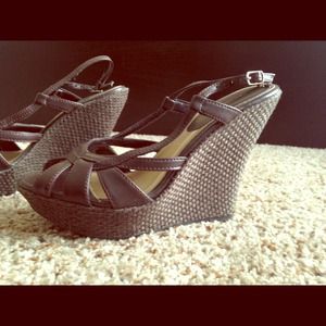 Cute Brown Summer Wedges!