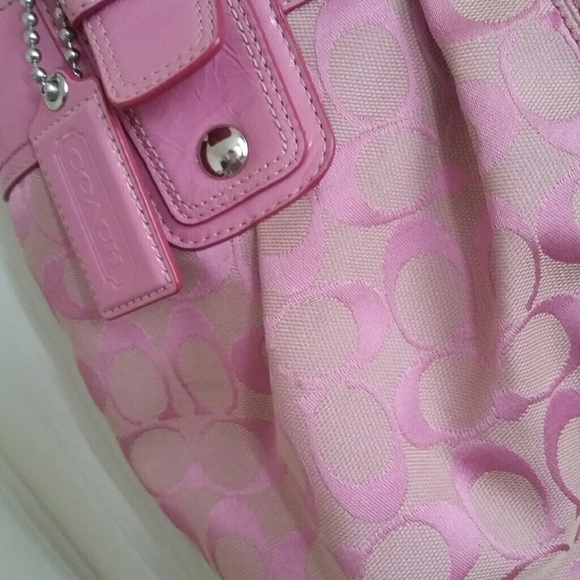 Coach pink purse - Picture 2 of 2