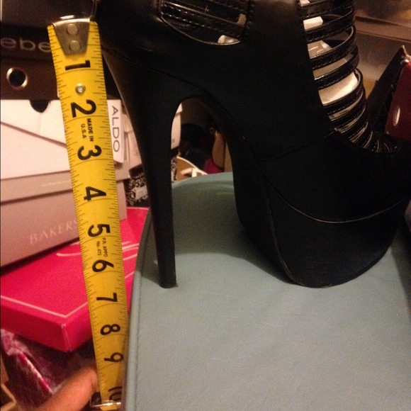 Shoes🍾🥳 - Picture 4 of 4