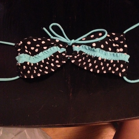 Polka dot bikini top