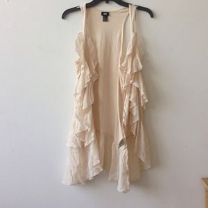 H&M Tops - Pale pink ruffle vest H&M Tops - Pale pink ruffle vest