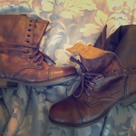Steve Madden Troopa Boot