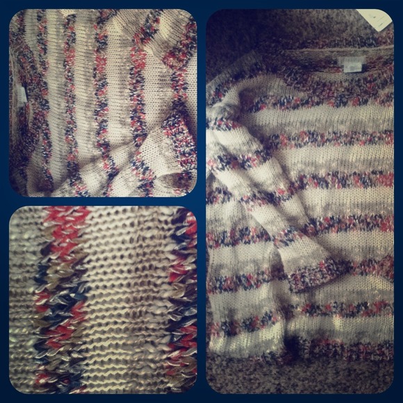 EUC urban outfitters spring time sweater! Size S