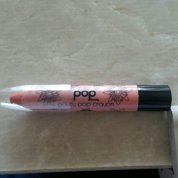 Pop makeup duo