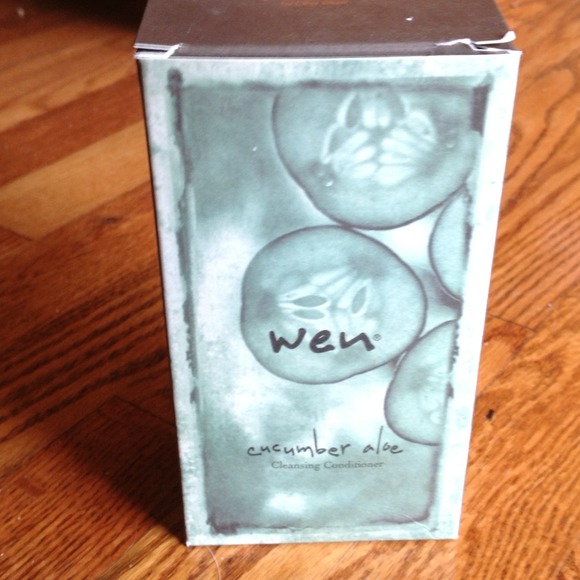 WEN Cucumber Aloe Cleansing Conditioner