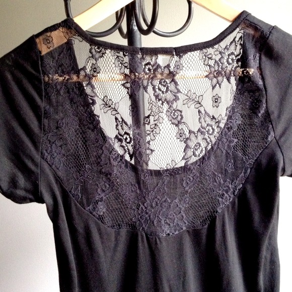 Black Top - Picture 2 of 3