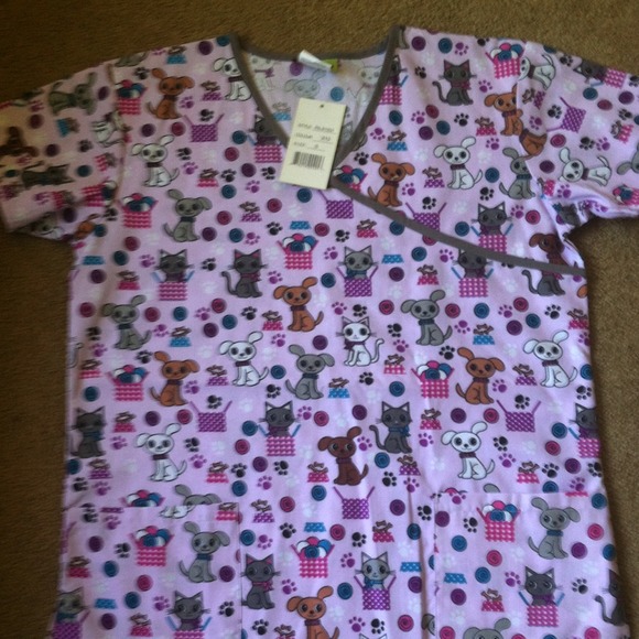 Puppy dogs and kitty cats scrub top