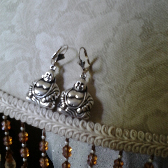Buddah leverback earrings