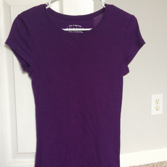 Purple fitted short sleeve top