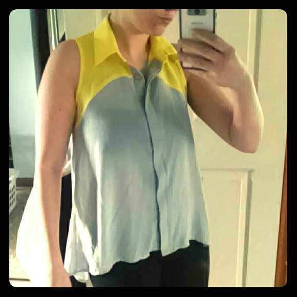 Sheer Gray and yellow collared tank.