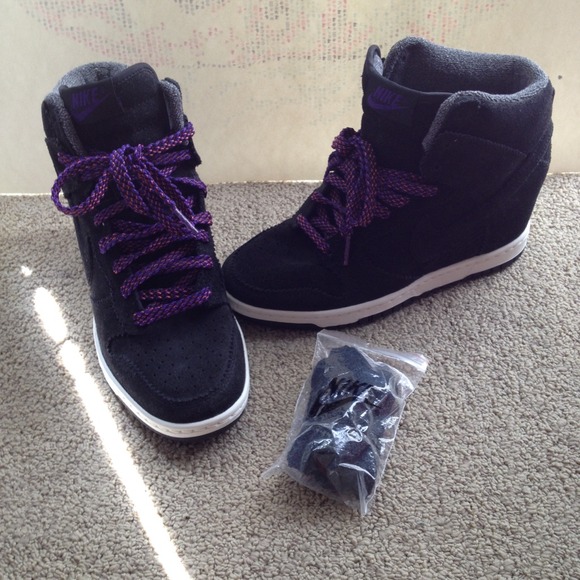 *NEW* Nike Dunk Sky Hi