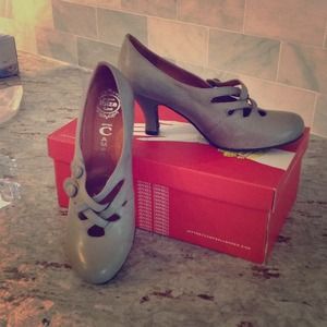 Jeffery Campbell "Patricia" heel size 8