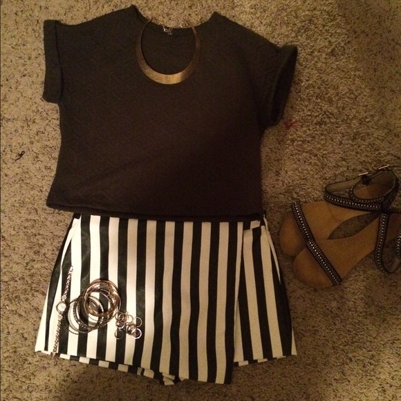 Gold necklace - Picture 2 of 3