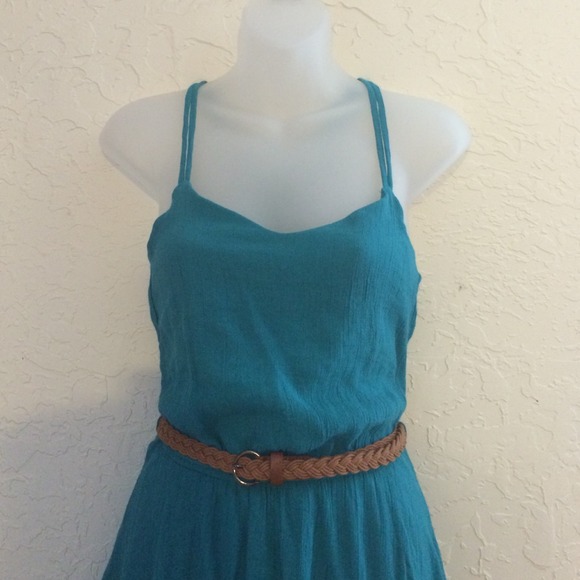 Spring dress - Picture 2 of 4