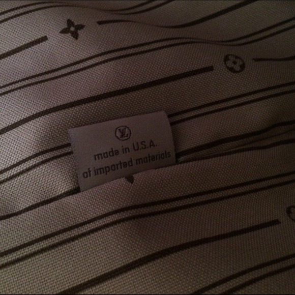 Sold 👏Authentic Louis Vuitton delightful Pm - Picture 3 of 4