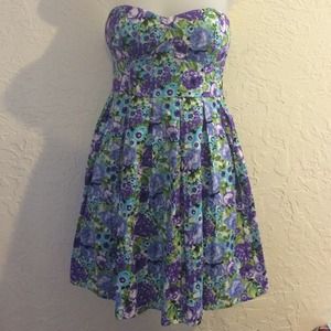 Strapless summer dress