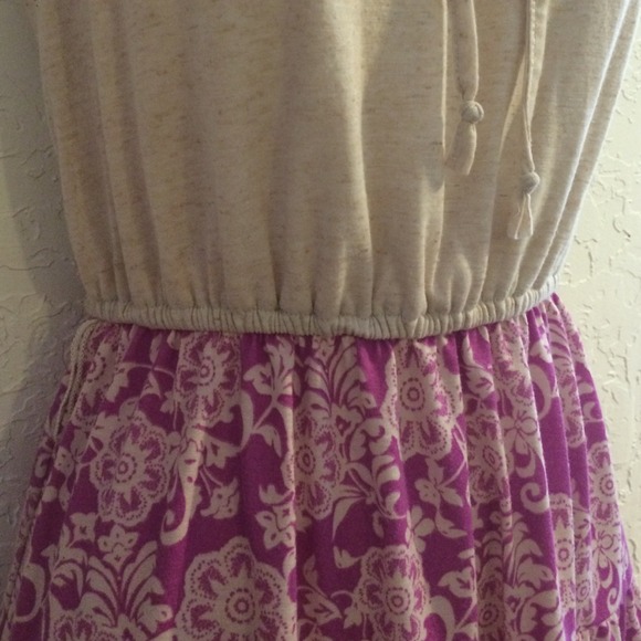 Fun summer dress - Picture 3 of 3