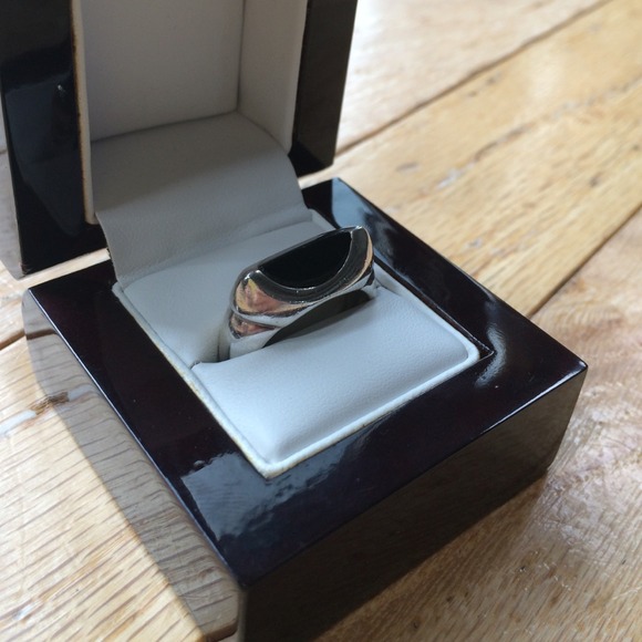 Sterling Silver Black Onyx Ring
