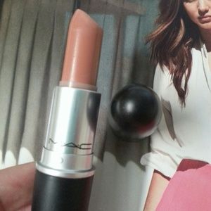 Mac lipstick Peachstock