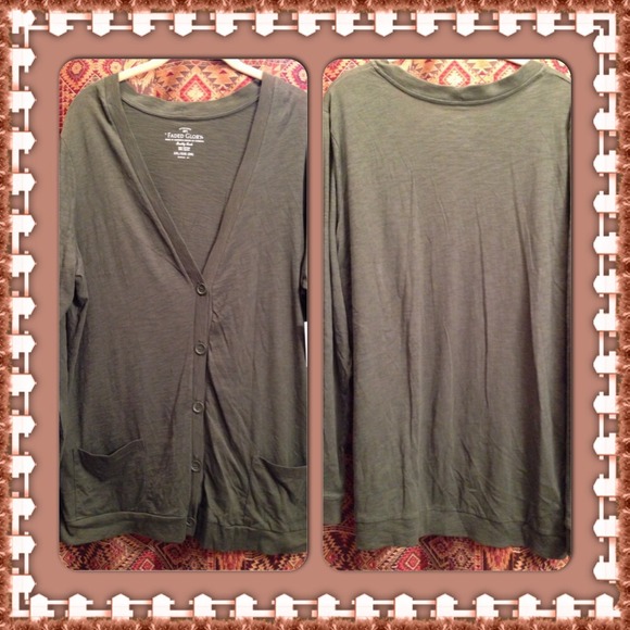 Lightweight Cardigan