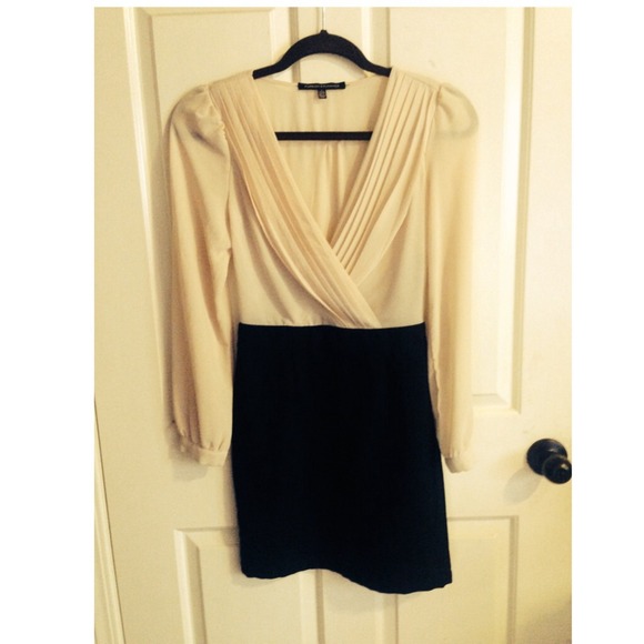 Foreign exchange dress - Picture 1 of 2