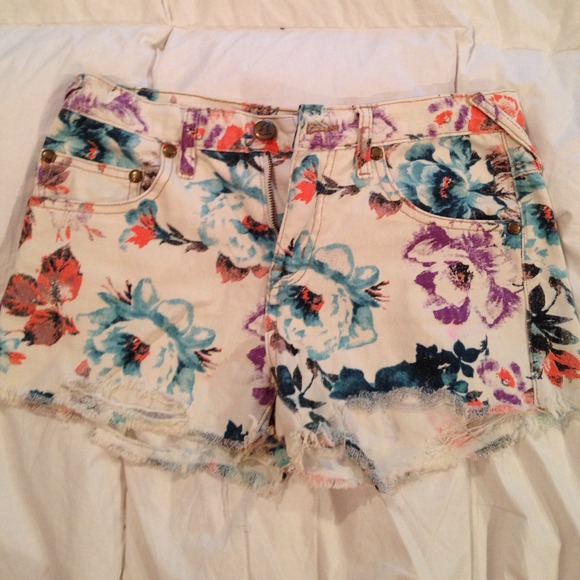 Free people floral shorts
