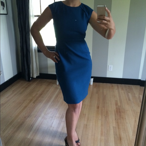 Elie Tahari Pencil Dress - Picture 2 of 4