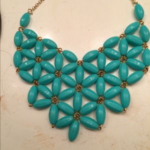 Bold statement necklace - teal