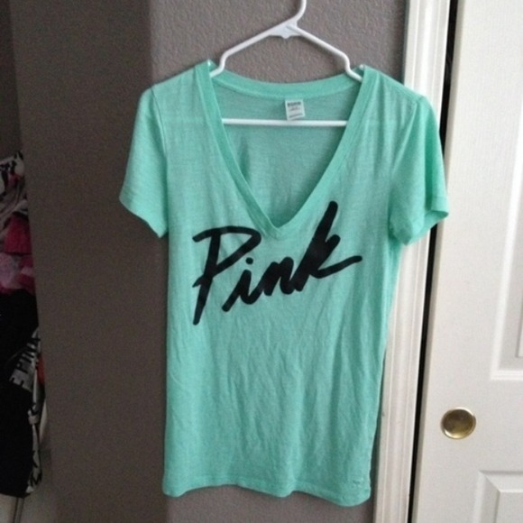 LOOKING TO BUY this VS top!