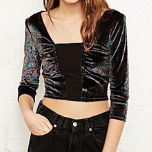 Urban Outfitters Bianca Velvet Cropped Top - Picture 2 of 4