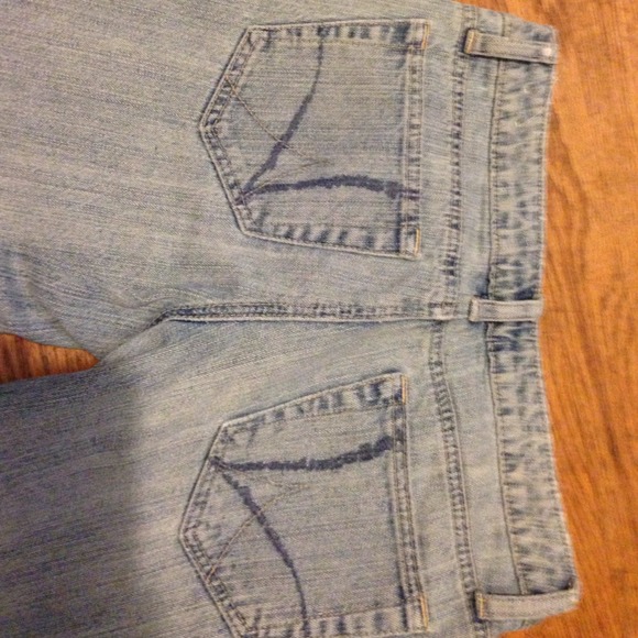 Jeans - Picture 2 of 4