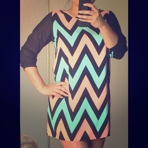 Chevron Shift Dress sz M