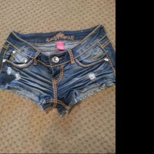 Bejeweled short shorts size 3