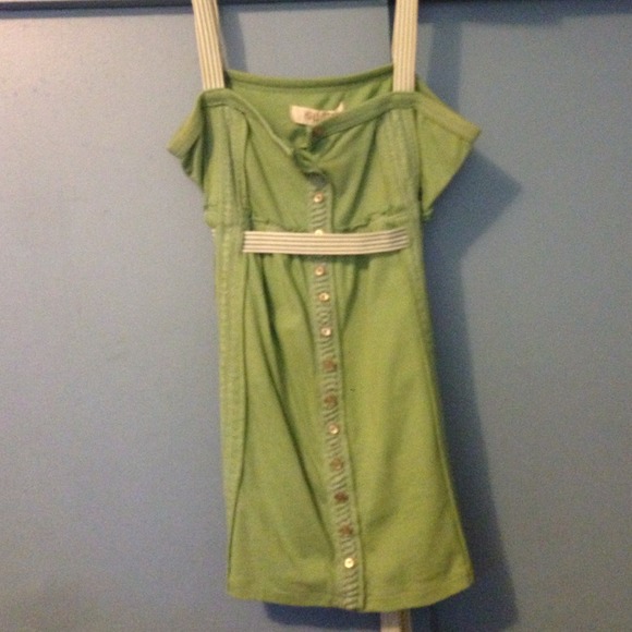 Cute green shirt