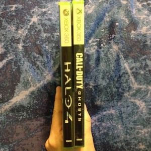 Bundle: Call of Duty Ghosts and Halo 4.