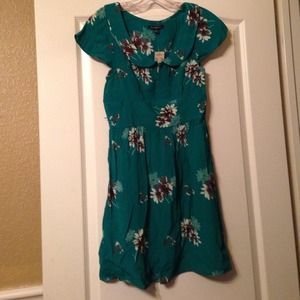 American Eagle Green Floral Dress NWT