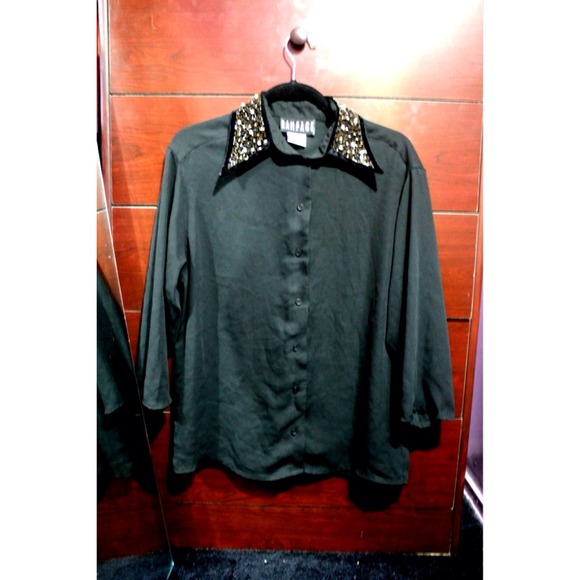 Black Flowy Top - Picture 2 of 2