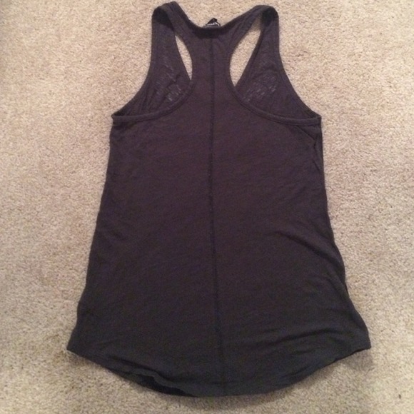 🚫🚫SOLD🚫🚫Express tank top - Picture 4 of 4