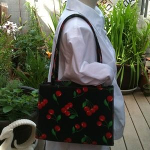 New black/cherries bag