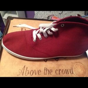 Maroon High Top Sneaker