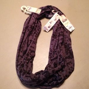 MUDD Scarf