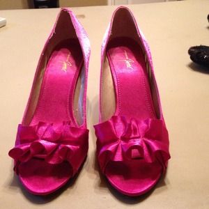 Fuchsia Heels