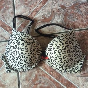 Victoria's Secret push up bra