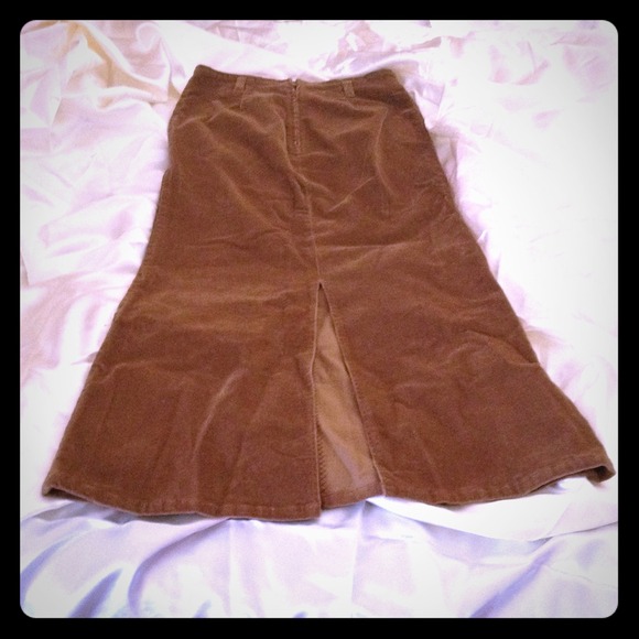 Brown cordoroy long skirt