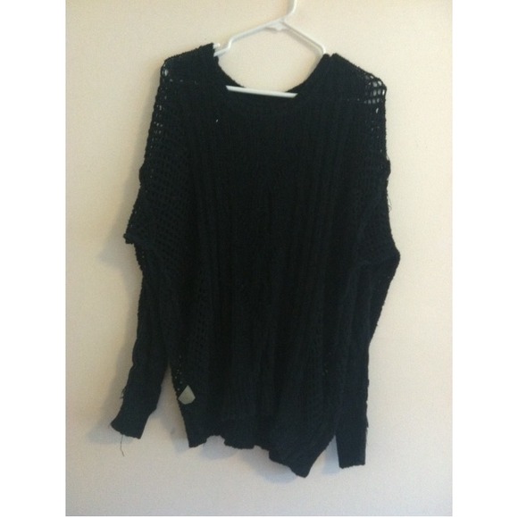 BM LEVI SWEATER