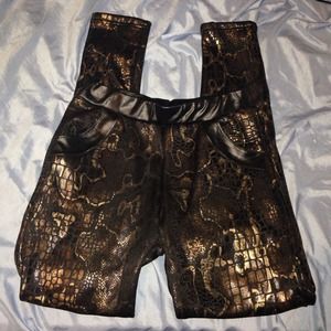 Snakeskin leggings!