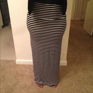 Striped maxi skirt! skirt & Maxi bundle.