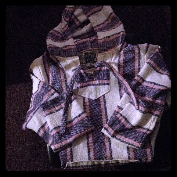 Sweater , sweatshirt , drug rug